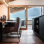 Hohe Tauern Lofts Panoramabahn By Alpina-holiday Dorf (Salzburg)