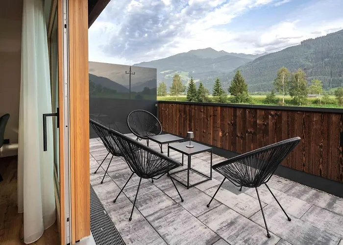 Hohe Tauern Lofts Panoramabahn By Alpina-holiday شقة